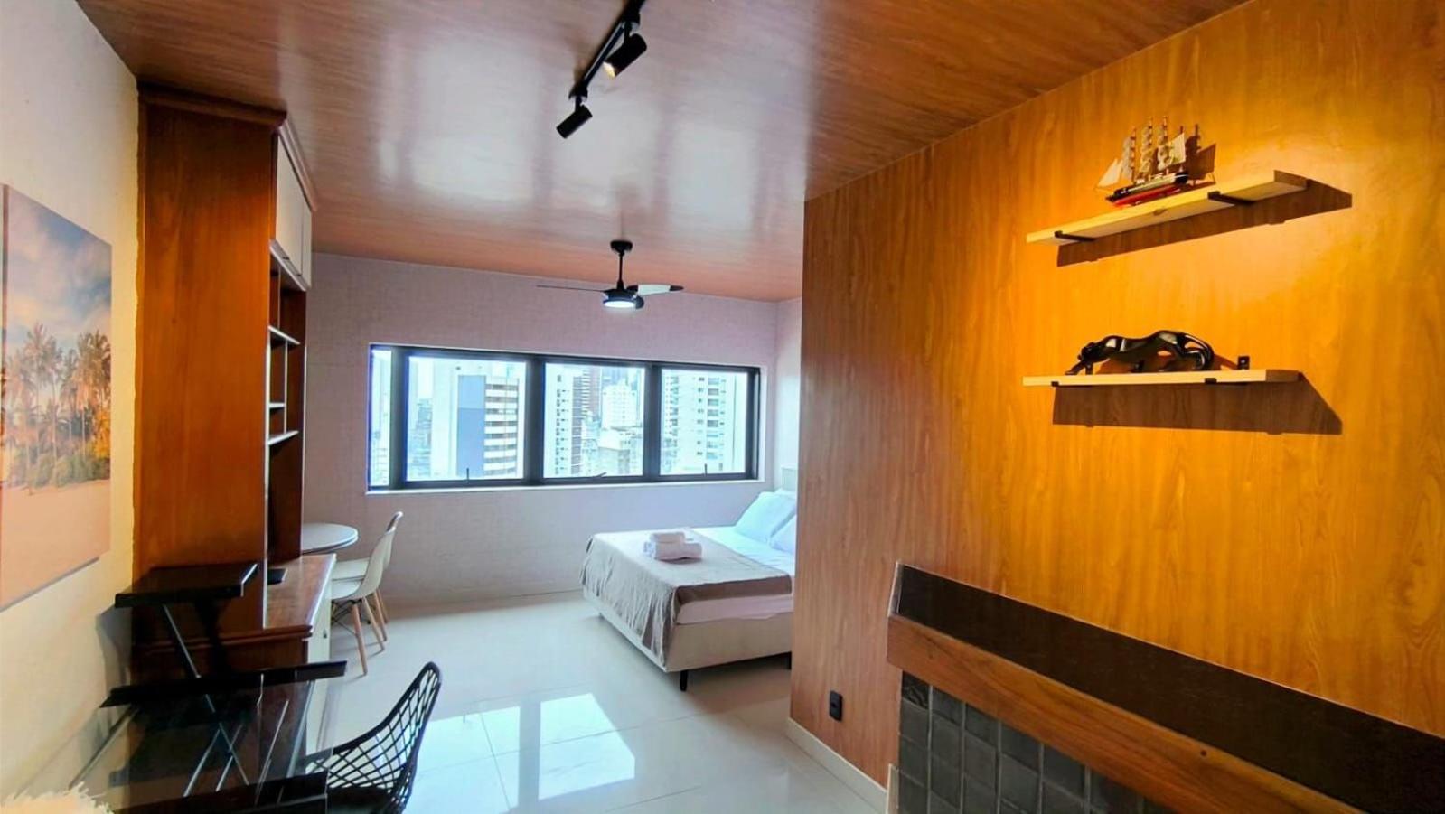 Apartment Lindo Completo Na Barra Com Piscina No Rooftop Do Edf, Proximo Ao Porto Da Barra