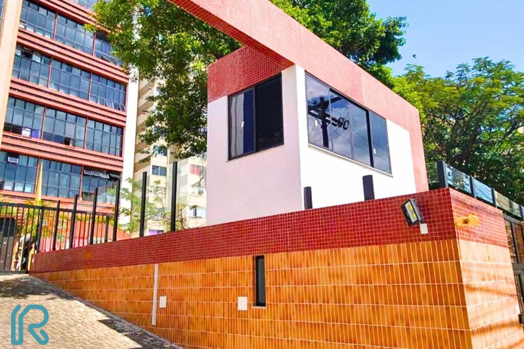 Lindo Completo Na Barra Com Piscina No Rooftop Do Edf, Proximo Ao Porto Da Barra Apartment Salvador